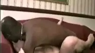 عاهرات صينيات يتوسلن لجنس كلبي قاس