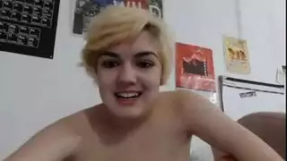 جنس أثداء وقذف على أثداء كبيرة