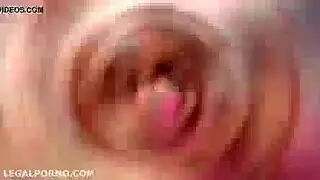 سكس جماعي في الغابة: نزهة عارية علنية