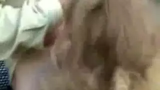 عبادة قضيب خارجية تؤدي إلى قذف هائل على الوجه