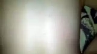 جنس شرجي صعب مع فتاة عربية متعبة تعبث بفرجها