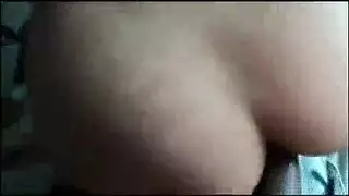 مراهقة تنكح من فمها وطيزها معاً بقذف مزدوج