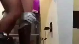إكس إكس إكس عربي: نيك طيز خشن وضرب عميق