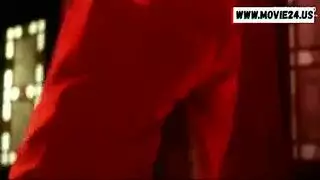 تعليم في بيت الدعارة: الفتاة الصغيرة تتعلم الجنس الفموي العميق والشرجي والدعارة