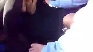 كان لديه صديقته تمتص ديك له
