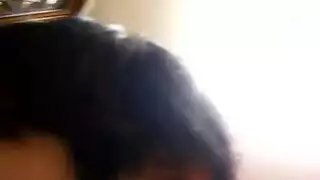 تلميذ ينيك فتاة خلف الدرسة