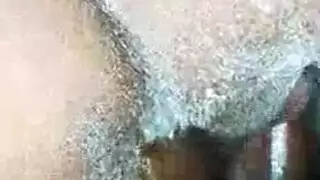 استمناء بجانب المسبح