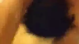 جلسة نيك مراهقة شرجي ومهبلي باستخدام ألعاب