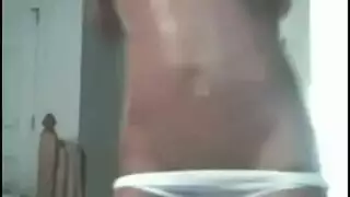 تمص لقضيب لصطناعي