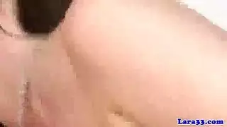 فتحة الشقراء milf الجميلة دمرها قضيب ضخم