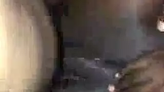 مؤخرة سوداء تتعرض لجلسة تلميس عنيف