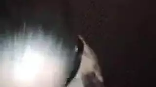 جنس صارخ في الخارج مع أرنبة ثلجية قذرة