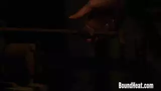أثداء طبيعية ضخمة في مشهد إباحي صريح