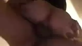 المزه البيضاء والفحل الفريقي