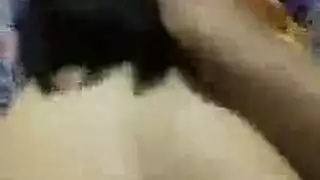 جنس ثلاثي من برنامج واقعي ينتهي بوجوه مغطاة بالمني