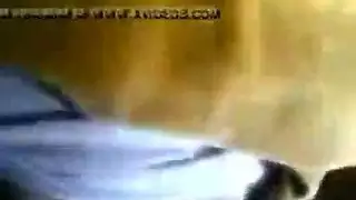 شاب عربي مفتول العضلات يهيمن بأسلوب كلابي خام