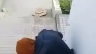 عاهرة محجبة تمص في الشارع مسجلة بكاميرا تجسس