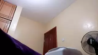 خيانة غرفة نيروبي جنس قاسي خلف الأبواب المغلقة