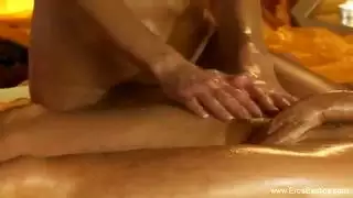 تدليك تركي يتحول إلى جنس شرجي صارم