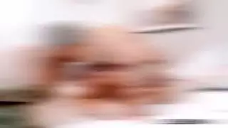 جارة شابة ساخنة تمارس الجنس الصعب في القصر