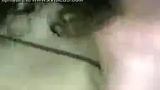 تدخل قضيب جلدي كبير