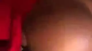 يظرب جلق في المنزل يستمنع