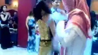 نجوم عرب مشهورين يتعرون ويمارسون الجنس