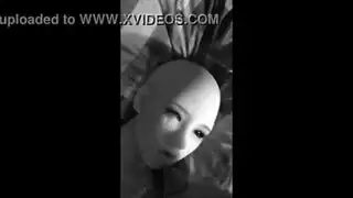 عين مذهلة من فتاة لارا روشيل