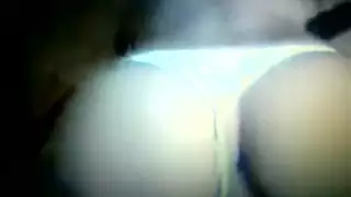 فتاة عارية تقتل شريكها أثناء جنس شرجي مكثف