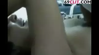 إيلاج مزدوج مع عاهرتين مثارتين