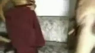 أب أسود مسيطر يضاجع شاب أبيض مطيع