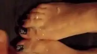 فتيات بالكاد بالغات تتدفق في مشهد إباحي