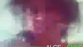مغامرة إباحية: عاهرة ممتلئة وعنتيل البحيرة في جنس جامح بالبحيرة