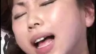 أفلام إباحية: شاب يضرب امرأة ناضجة غير مدركة