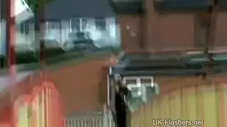 مص صريح لأثداء كبيرة مع رجل ذو خبرة