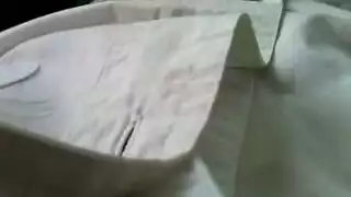 فتاة يورو مغرية تفلس بسبب قضيب صلب ضخم