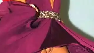 مترجم اختى عارية فى المنزل