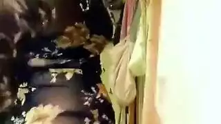 نجمة بورن عربية ساخنة ترقص مثل شرموطة ملتهبة
