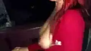 نهب وقذف: سرقة مني إكس إكس إكس