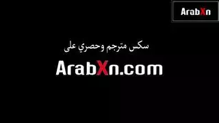 الاخ العنيف يجبر اخته على الاستسلام لشهوته