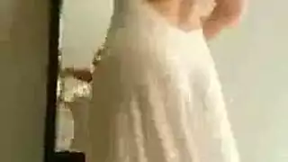 سحاقيات متزوجات مقص وديلدو إيلاج مزدوج