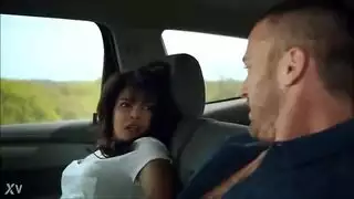 فتاة كوبرا تأخذ زب ضخم في شريط جنسي صريح