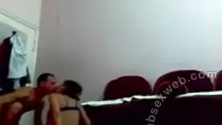 فتاة تغري صديقها الروسي وينكها بعنف صغار