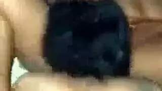 ثلاثي على أريكة الاختبار: وليمة مثلية