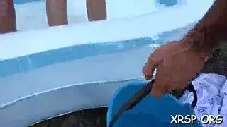 حفلة جنس سحاقي بفرج مبلل واختراق مزدوج