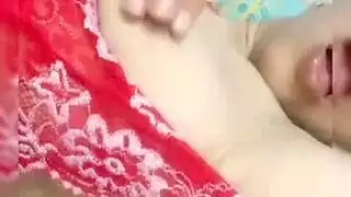 استمناء صريح: قذف في المنزل