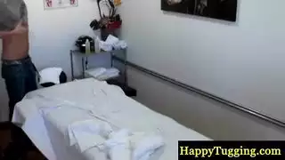 منتقبة فجرة
