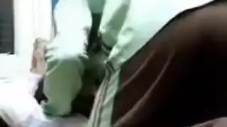 ناطط علي حبيبته و هاريها مص و دعك في أقوى فيلم سكس عربي نار