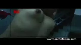 عاهرة مراهقة تأخذ عدة أعضاء ذكرية في اختبار جنس جماعي
