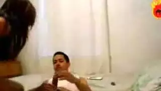 ثلاث رجال ينيكو مراتان في الشغل